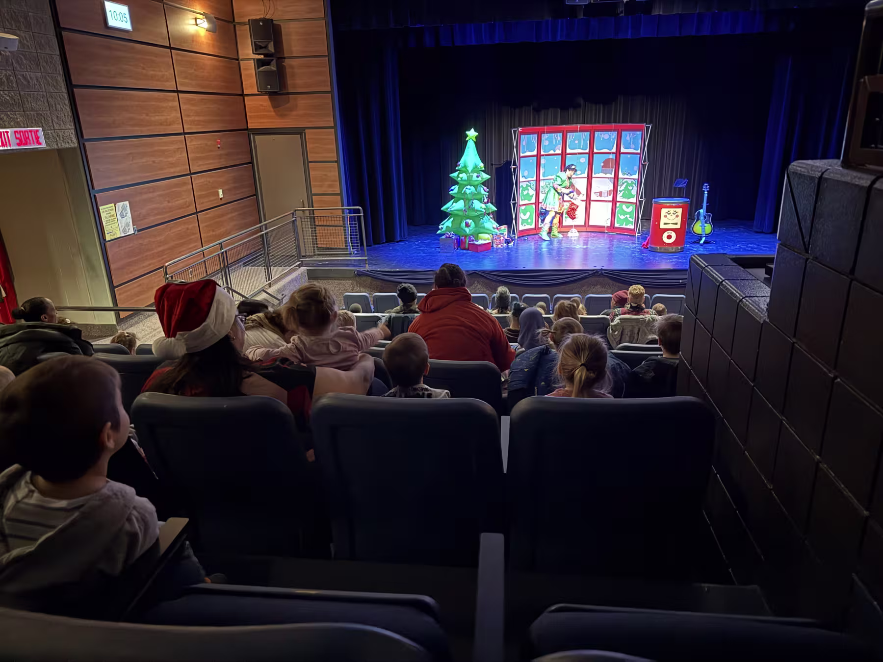 Photo du spectacle de Jojo et le Noël des animaux.